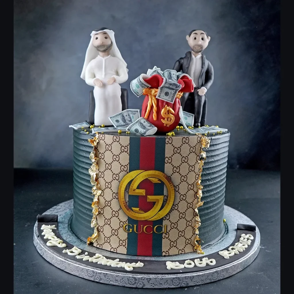Money Arab Suit cake