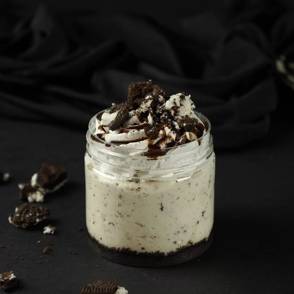 men cake Dubai | Mini Oreo Cheesecake